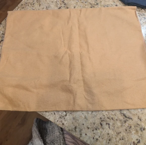 Louis Vuitton Tan/Linen Logo Dust Pouch - Picture 3 of 3